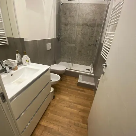 Leo's Apartmán *